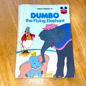 Vintage 1978 Walt Disney’s Dumbo the flying elephant book